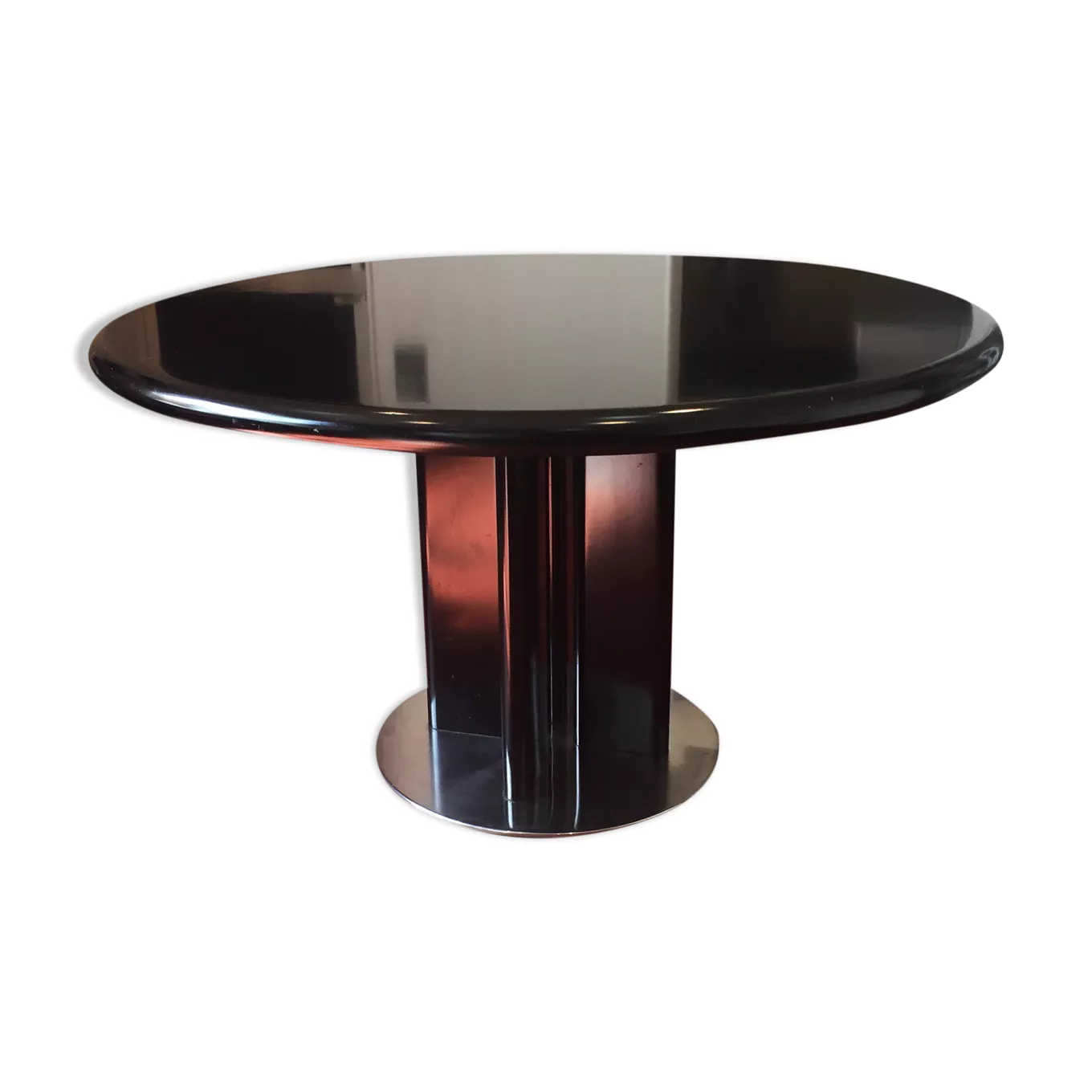 The dining table