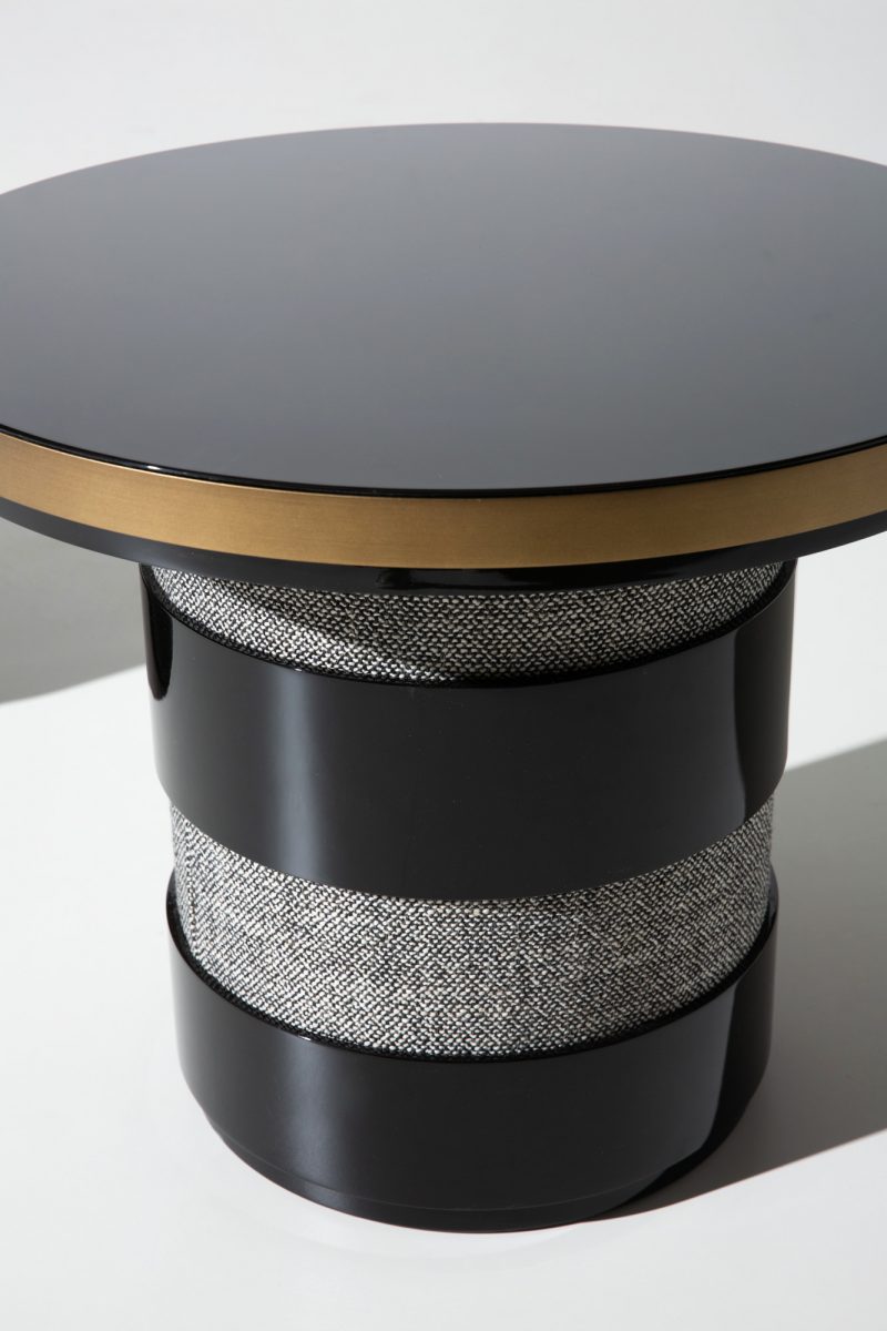 Rounded Table