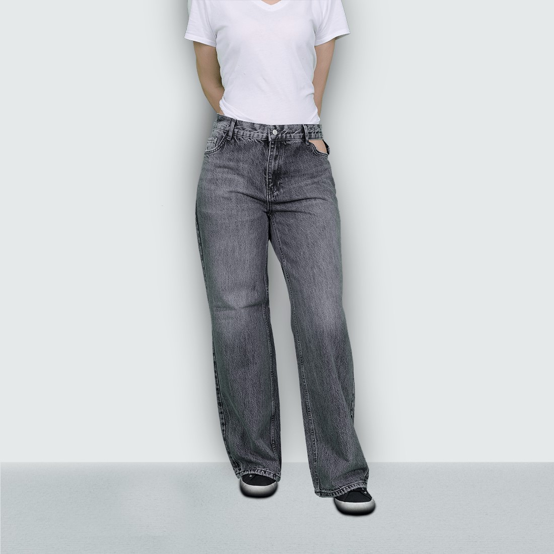 Women's Tedie Ultra High Straight Jeans
