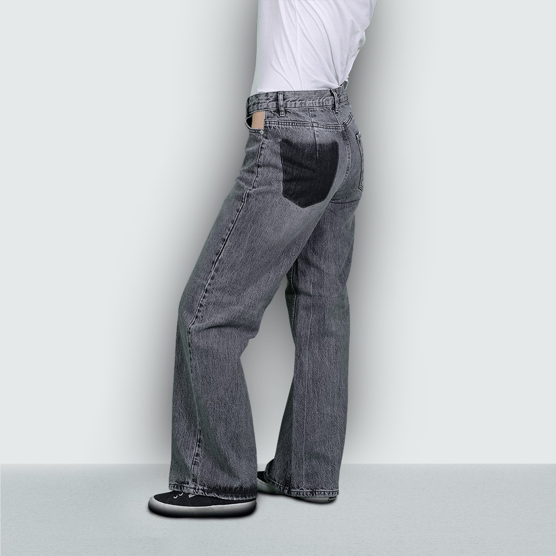 Women's Tedie Ultra High Straight Jeans
