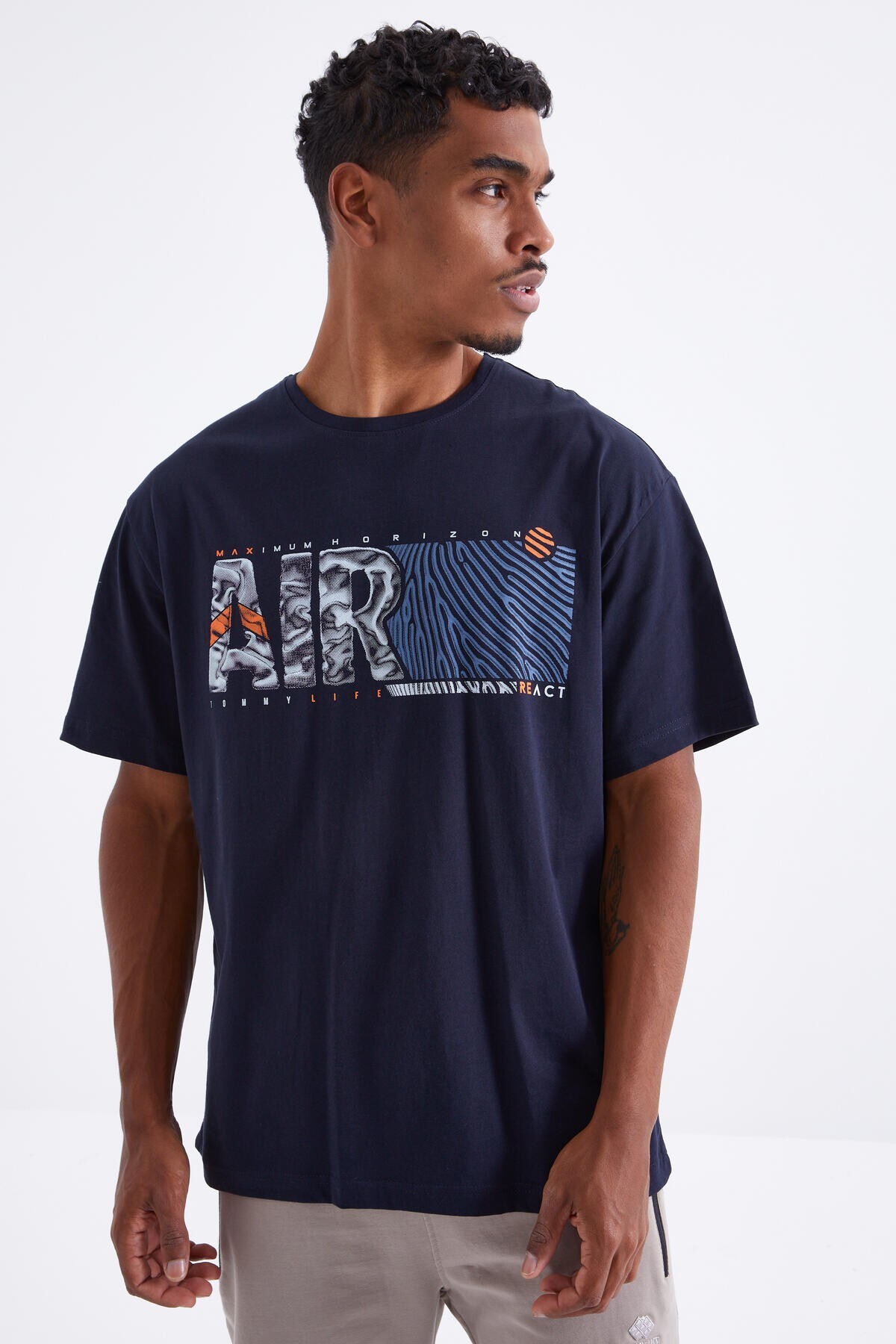 Tommy Life Men's Oversized T-Shirt