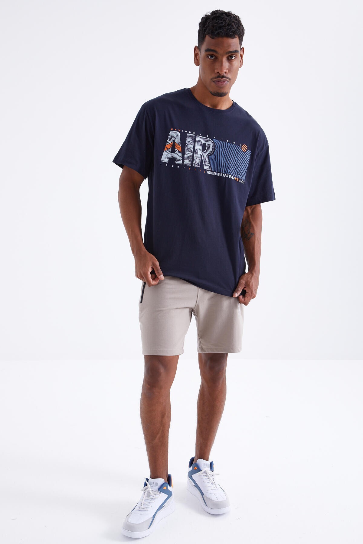 Tommy Life Men's Oversized T-Shirt