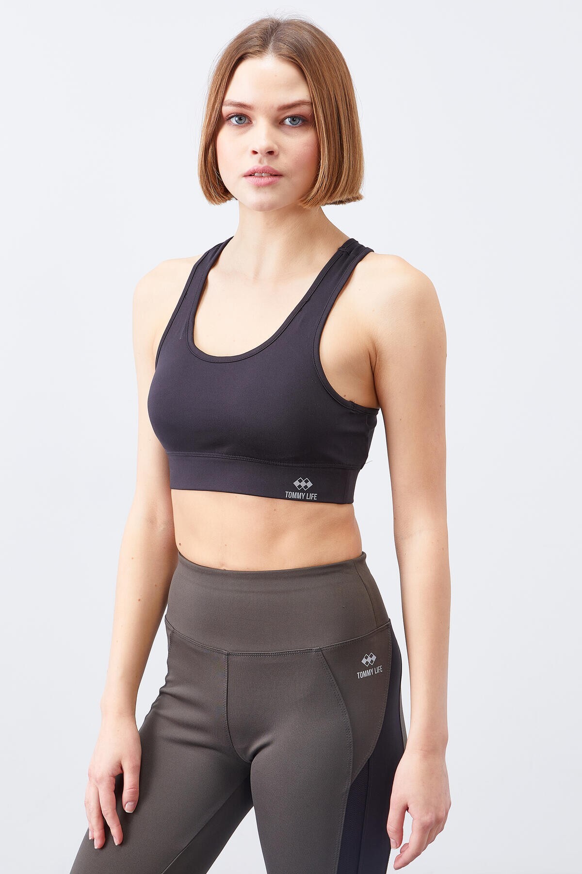 Women's Sports Bustier with Back Detailed Slim Fit U-Neck