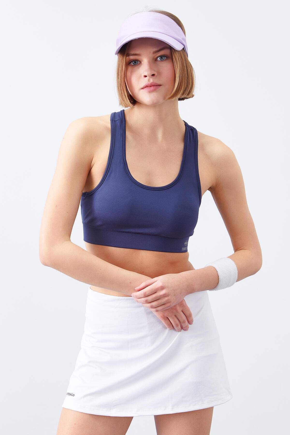 Women's Sports Bustier with Back Detailed Slim Fit U-Neck