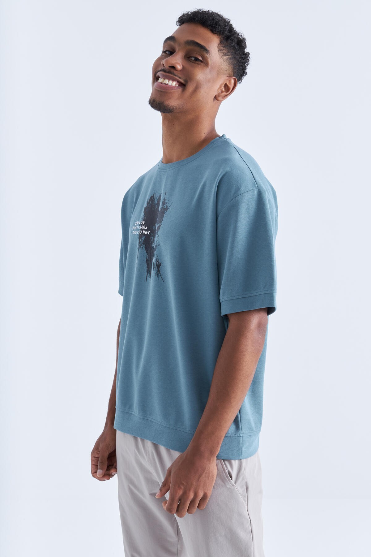 Tommy Life Men's Oversized T-Shirt