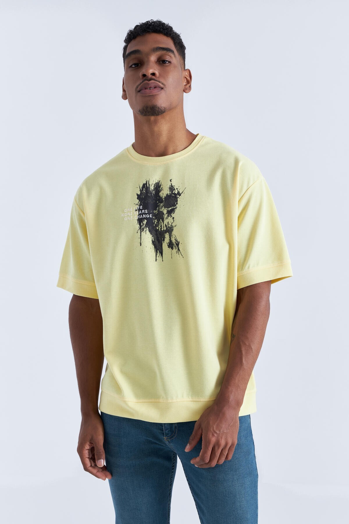 Tommy Life Men's Oversized T-Shirt