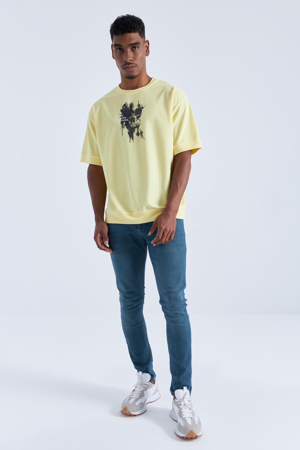 Tommy Life Men's Oversized T-Shirt