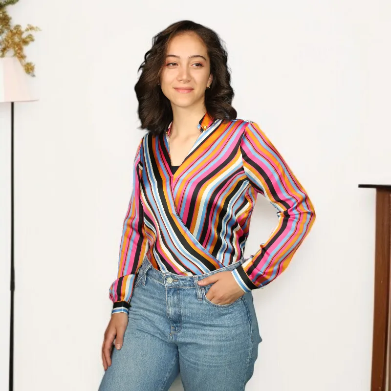 Women's V Neck Shirts