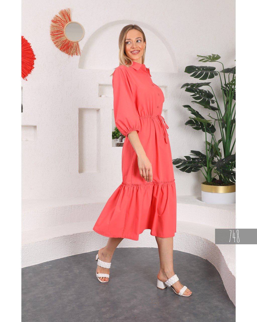 Button detailed midi dress