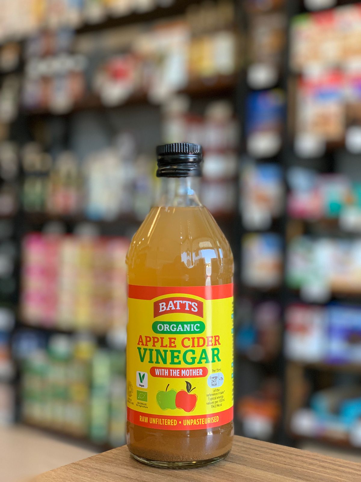 Organic apple cider vinegar (with the mother)