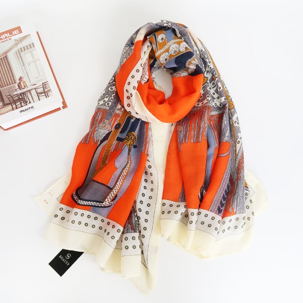 Woman's Viscose Scarf
