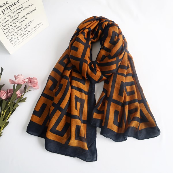 Woman's Viscose Scarf
