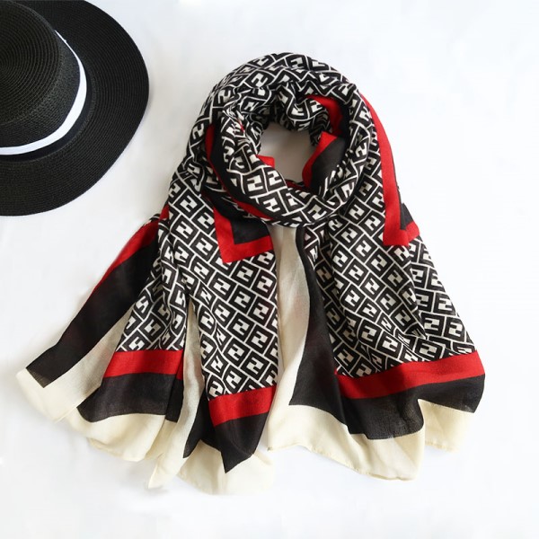 Woman's Viscose Scarf