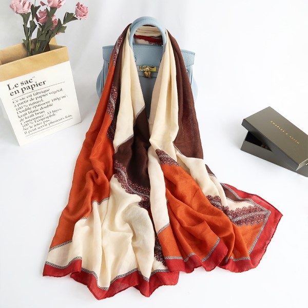 Woman's Viscose Scarf