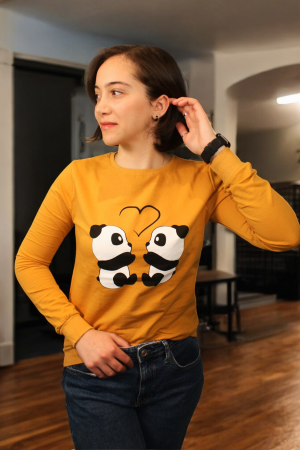 Woman's Sweatshirt