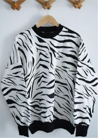 Women's long sleeve Sweatshirt