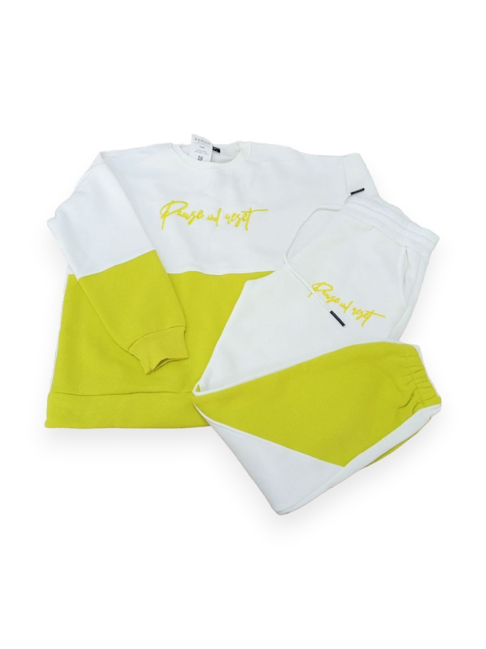 Women's tracksuits