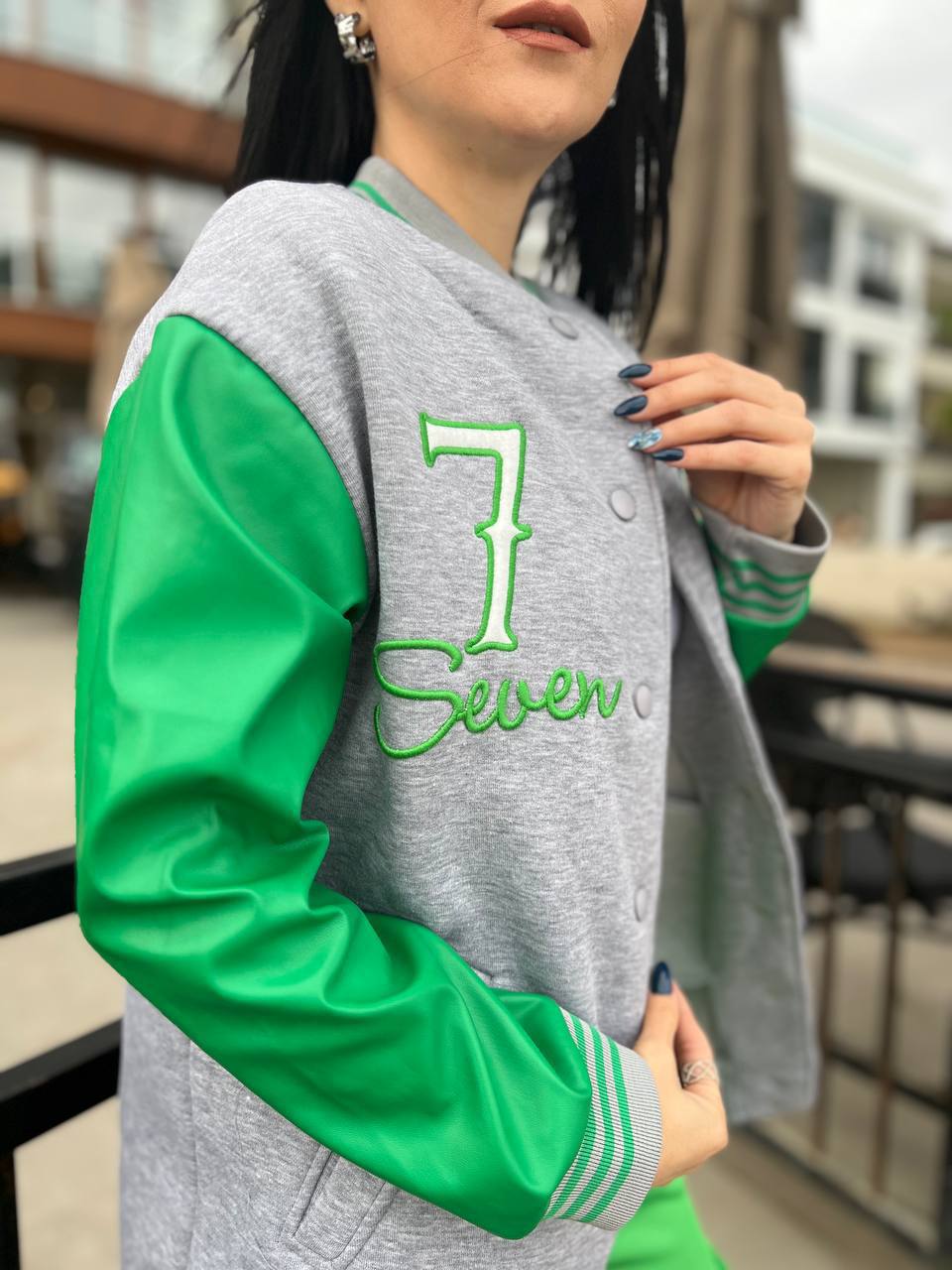 women's jacket with Leather sleeve