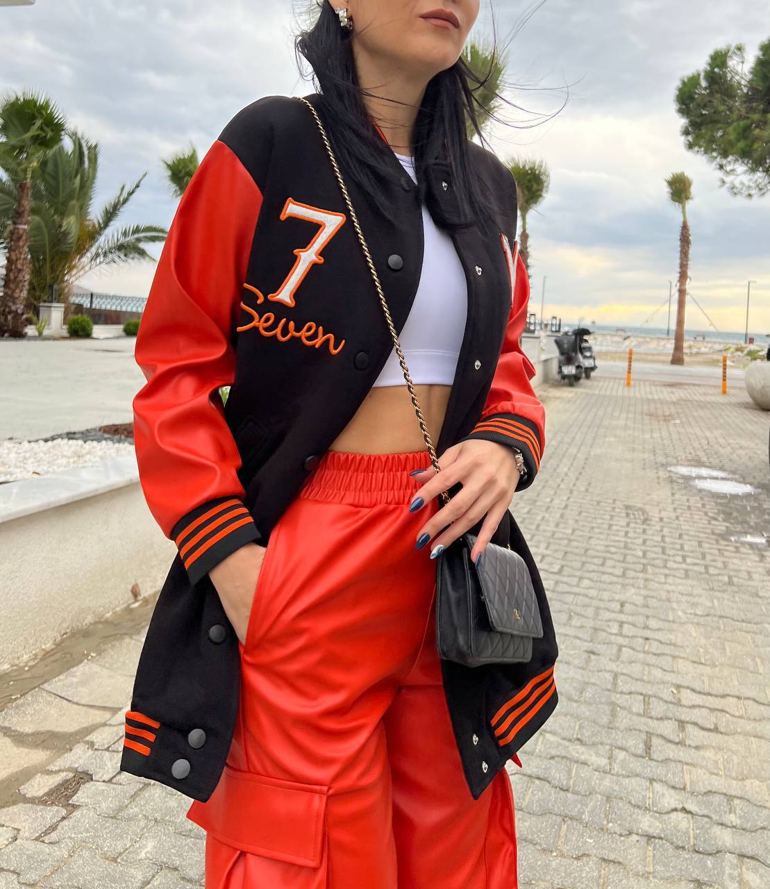 women's jacket with Leather sleeve
