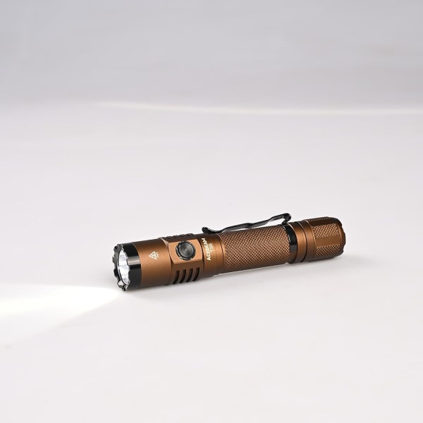 Acebeam T35 1900 lumens Compact Tactical Flashlight