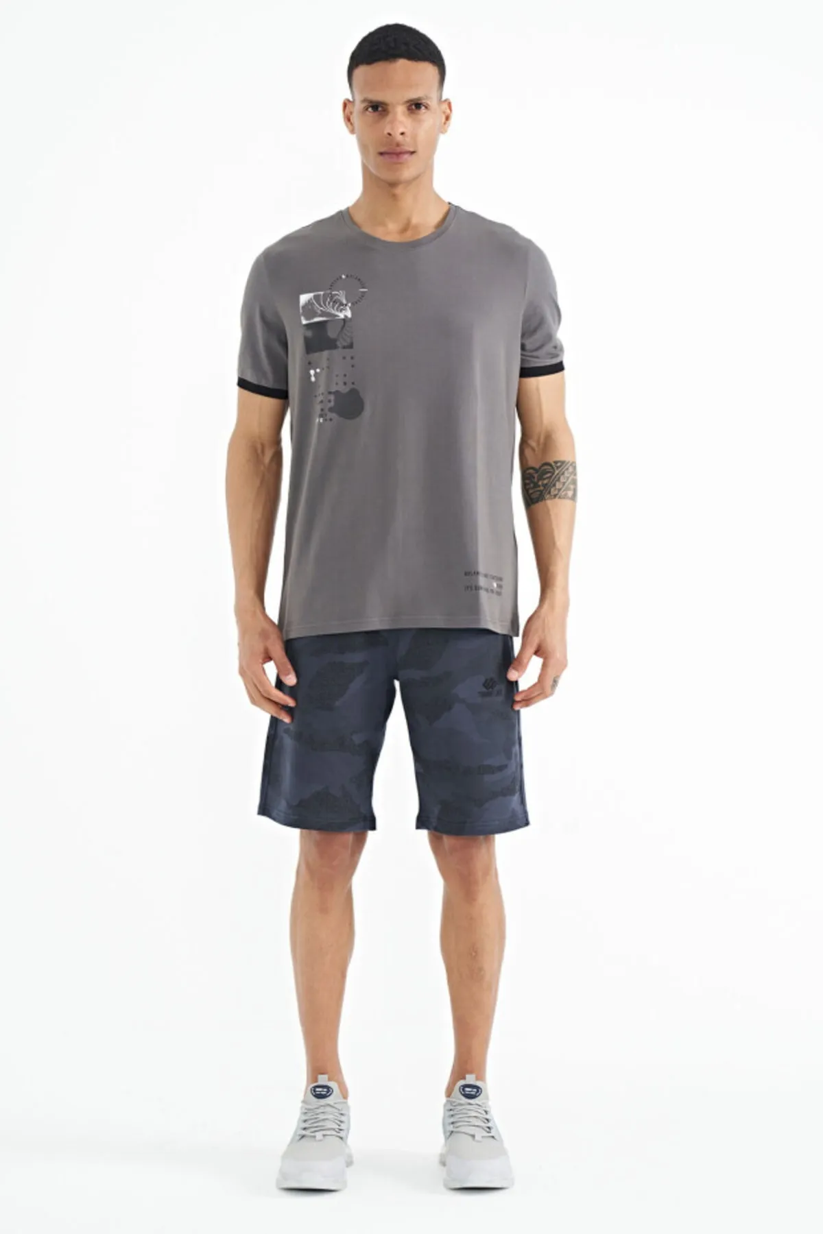 Tommy Life Men's Oversized T-Shirt