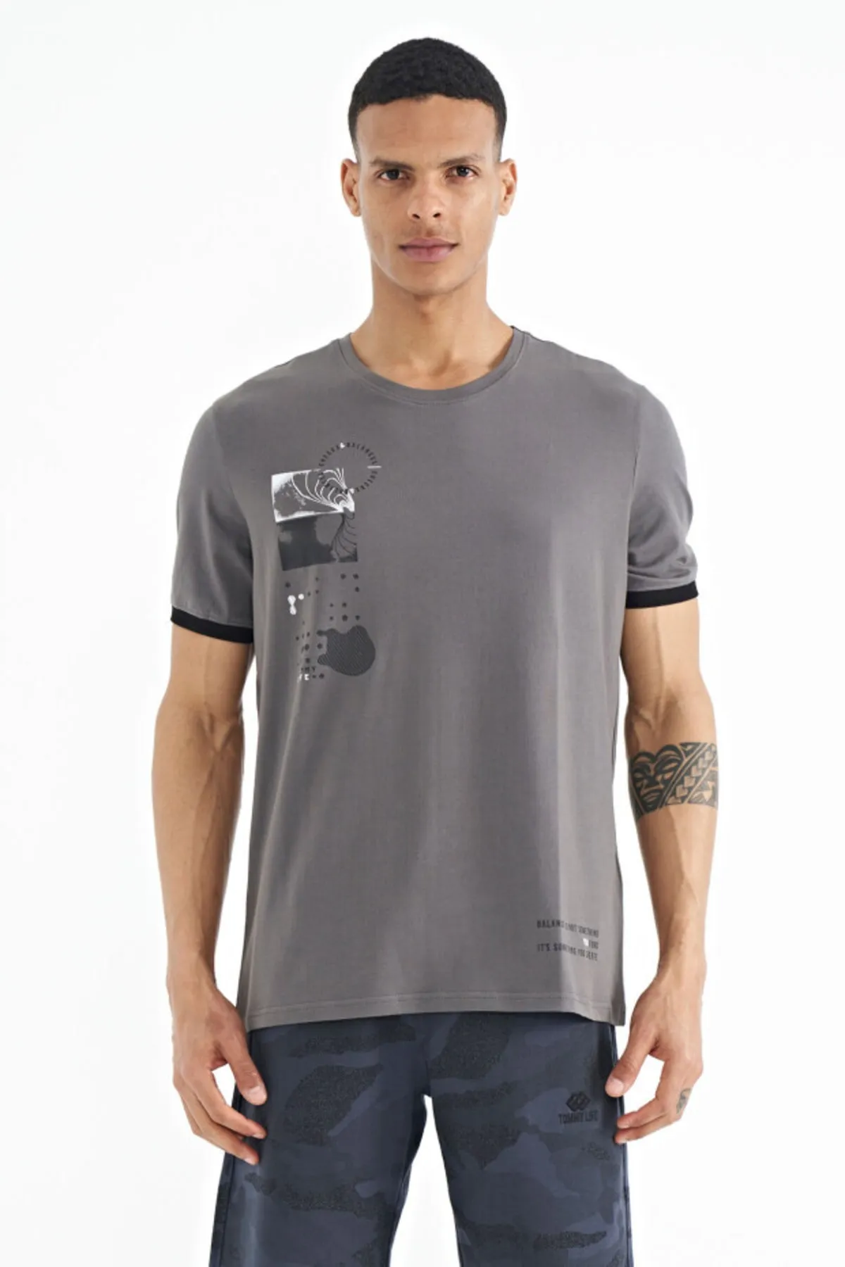Tommy Life Men's Oversized T-Shirt