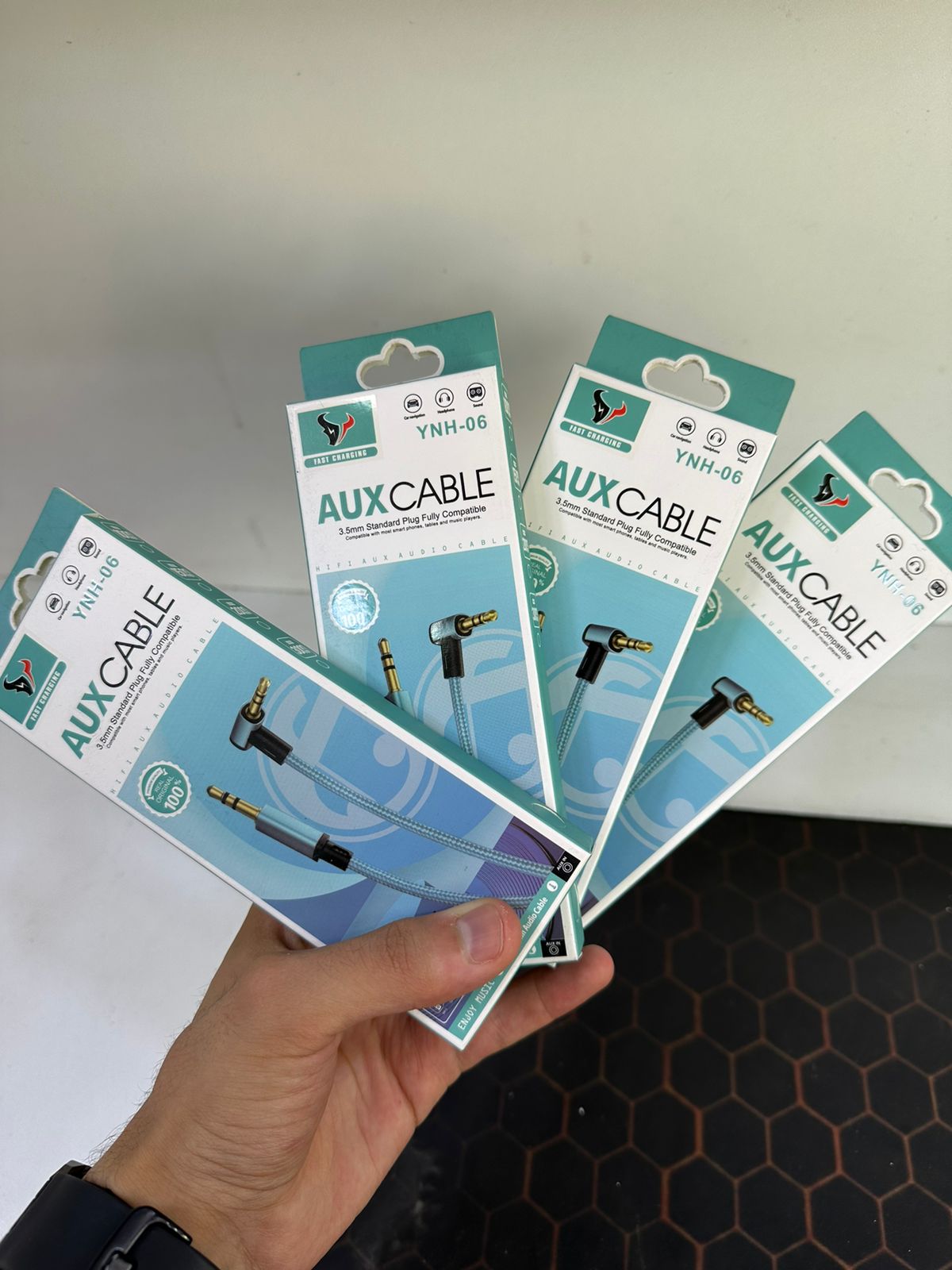 AUX CABLE YNH-06