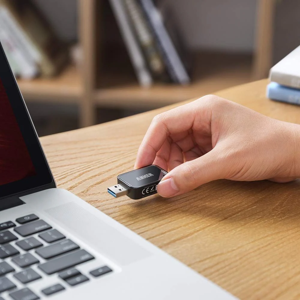 Anker 2-in-1 USB 3.0 Portable Card Reader - Black