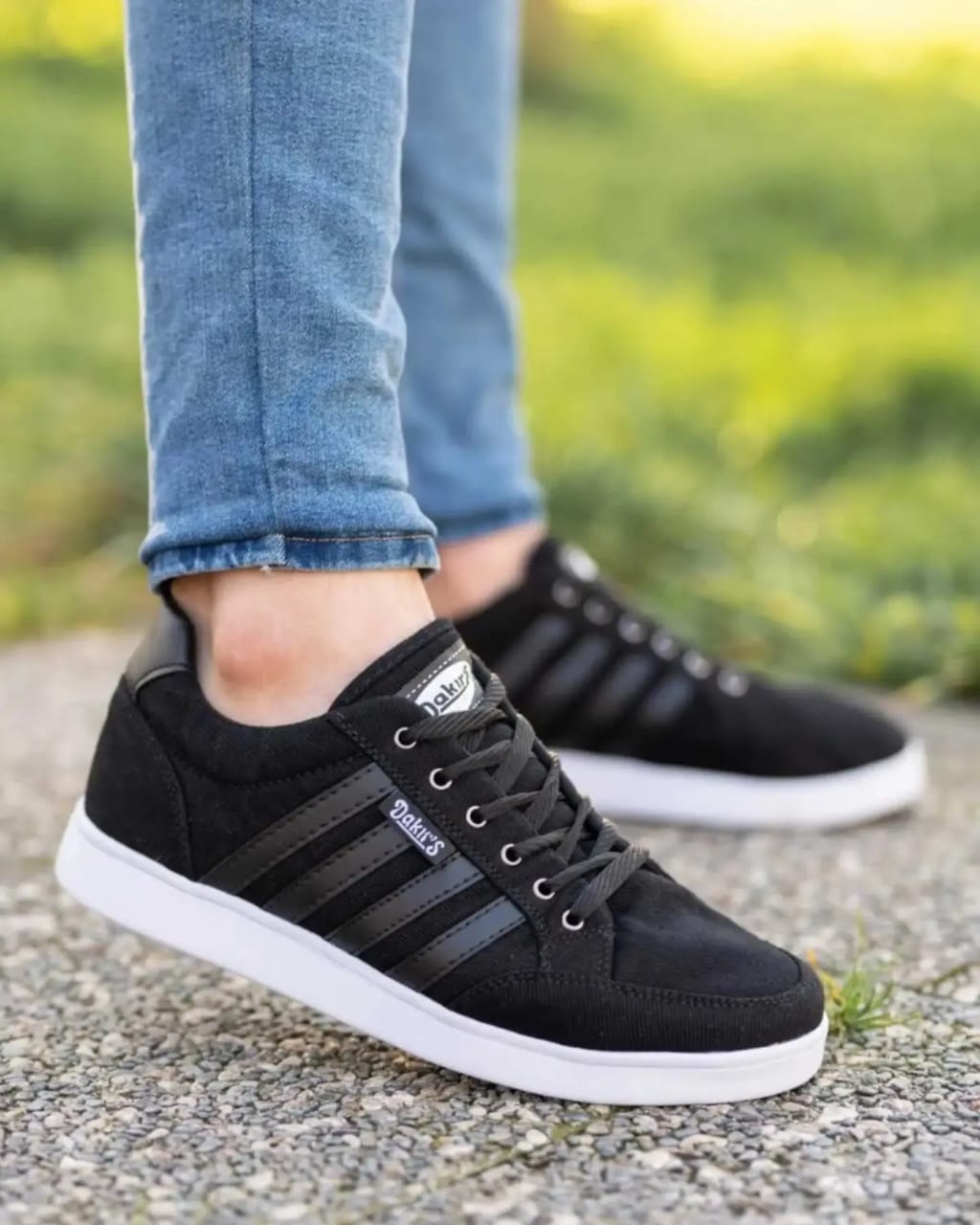 Men's sneaker shoes