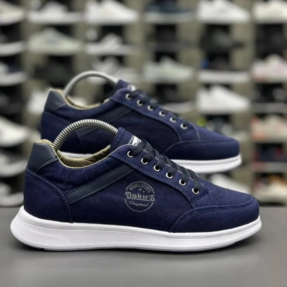 Men’s sneakers