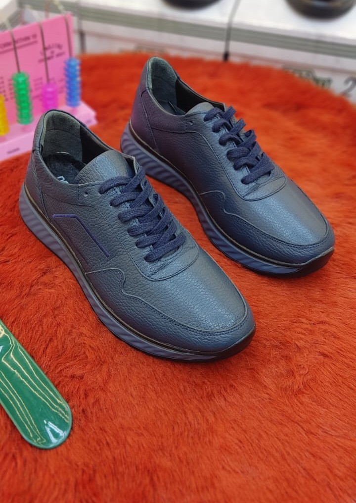 Men's Genuine Leather Casual Sneakers