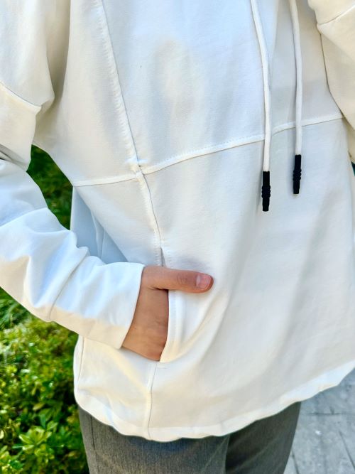 Women's Sweatshirts