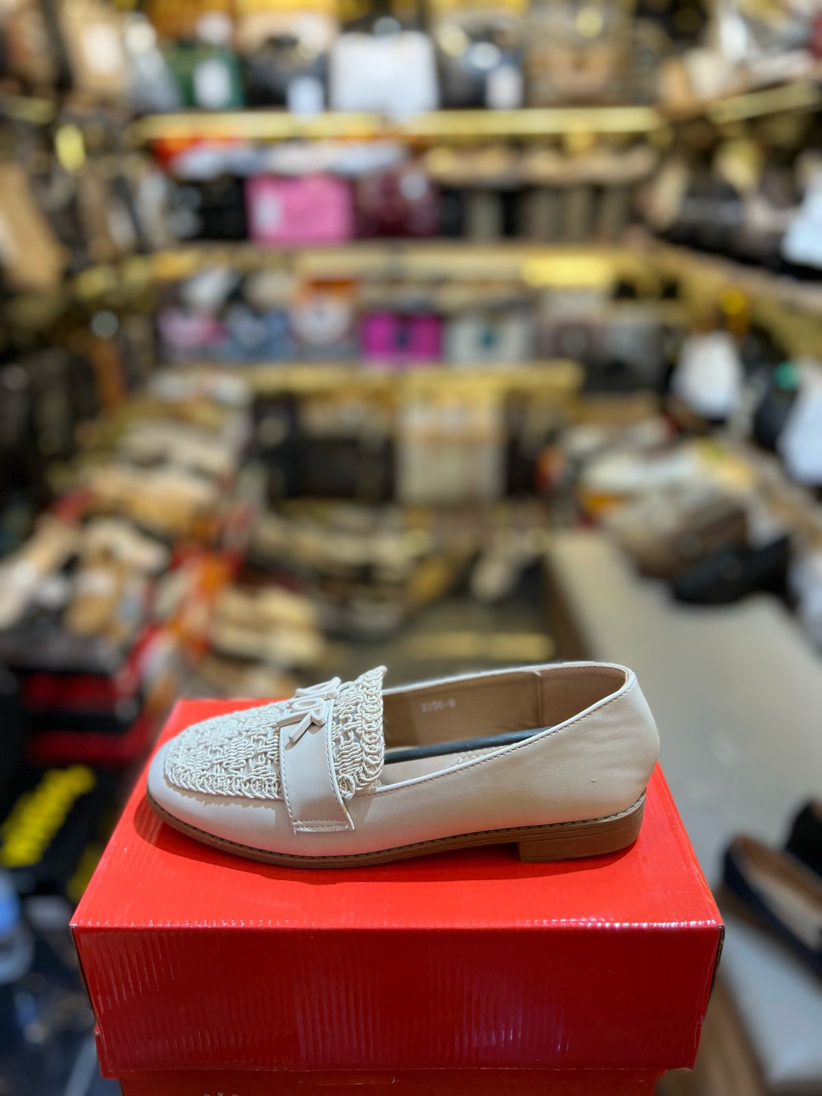 Women's shoes