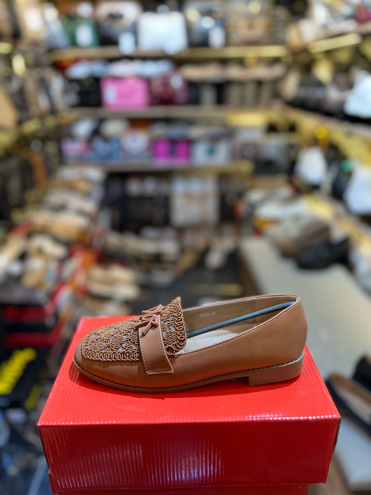 Women's shoes