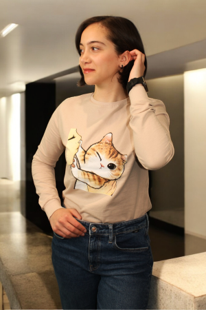 Woman's Sweatshirt
