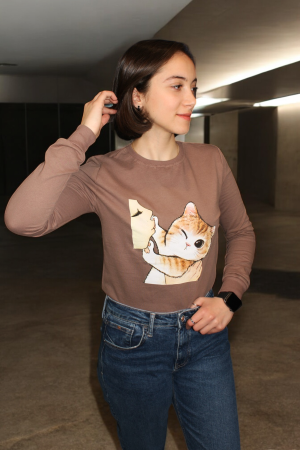 Woman's Sweatshirt