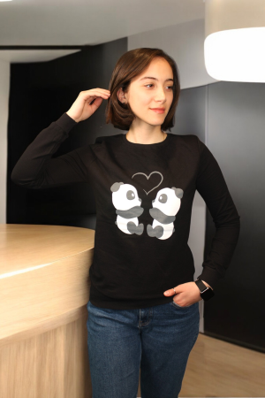 Woman's Sweatshirt