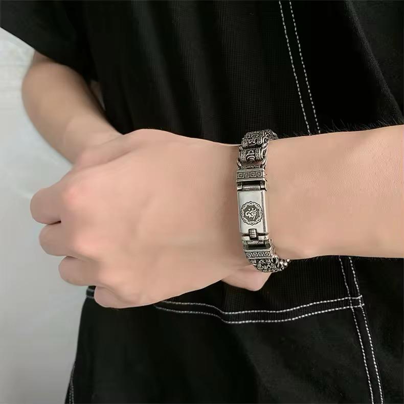 Simple and generous silver men's bracelet retro style