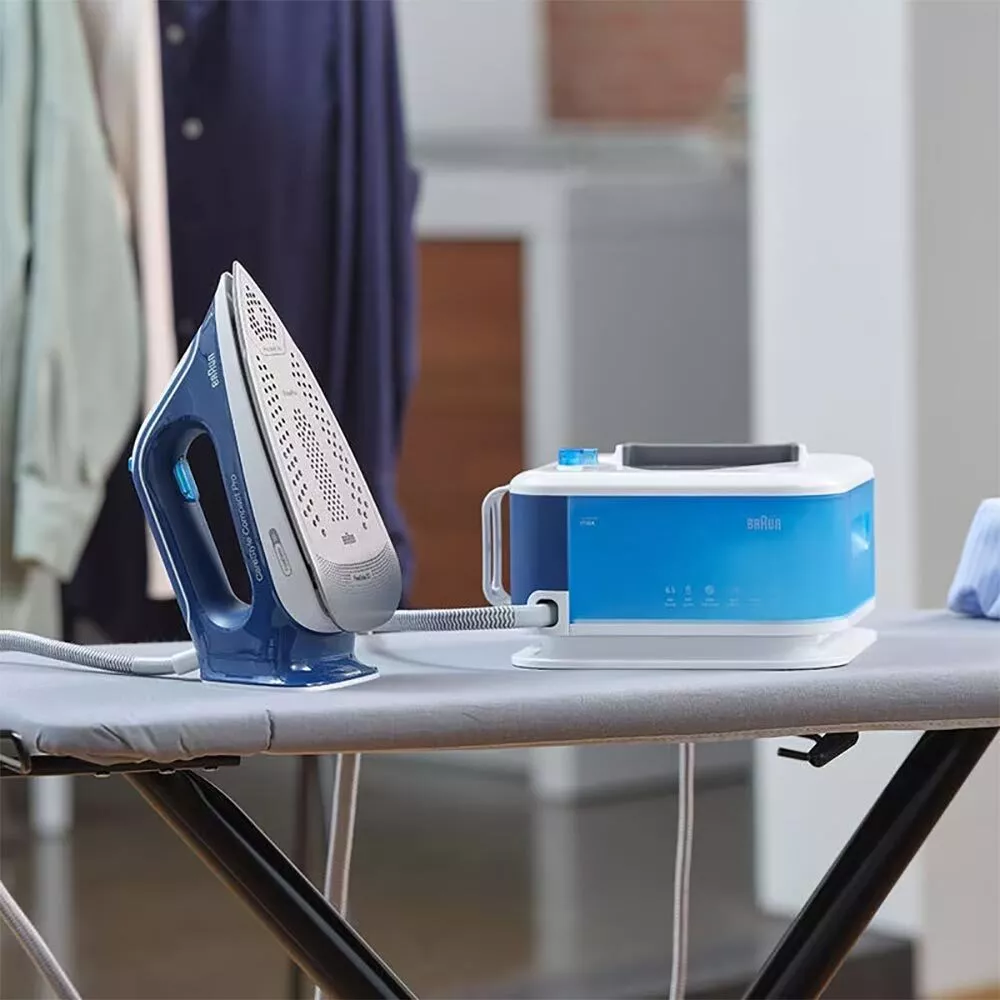 Braun Carestyle Compact Pro Steam Iron