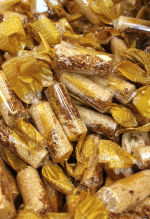 Lokum with Sesame