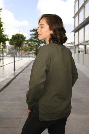 Women's Sweatshirt With Print On The Neck