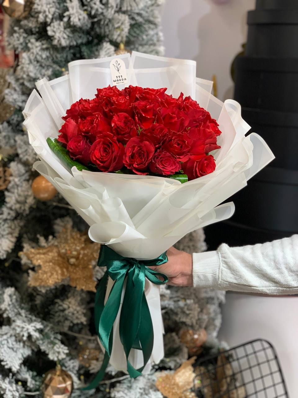 Red Roses Bouquet (Bunch of 25 Roses)