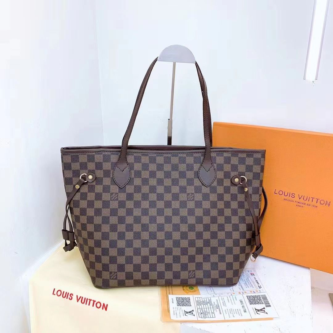 Louis Vuitton Women's large Leather shoulder bag