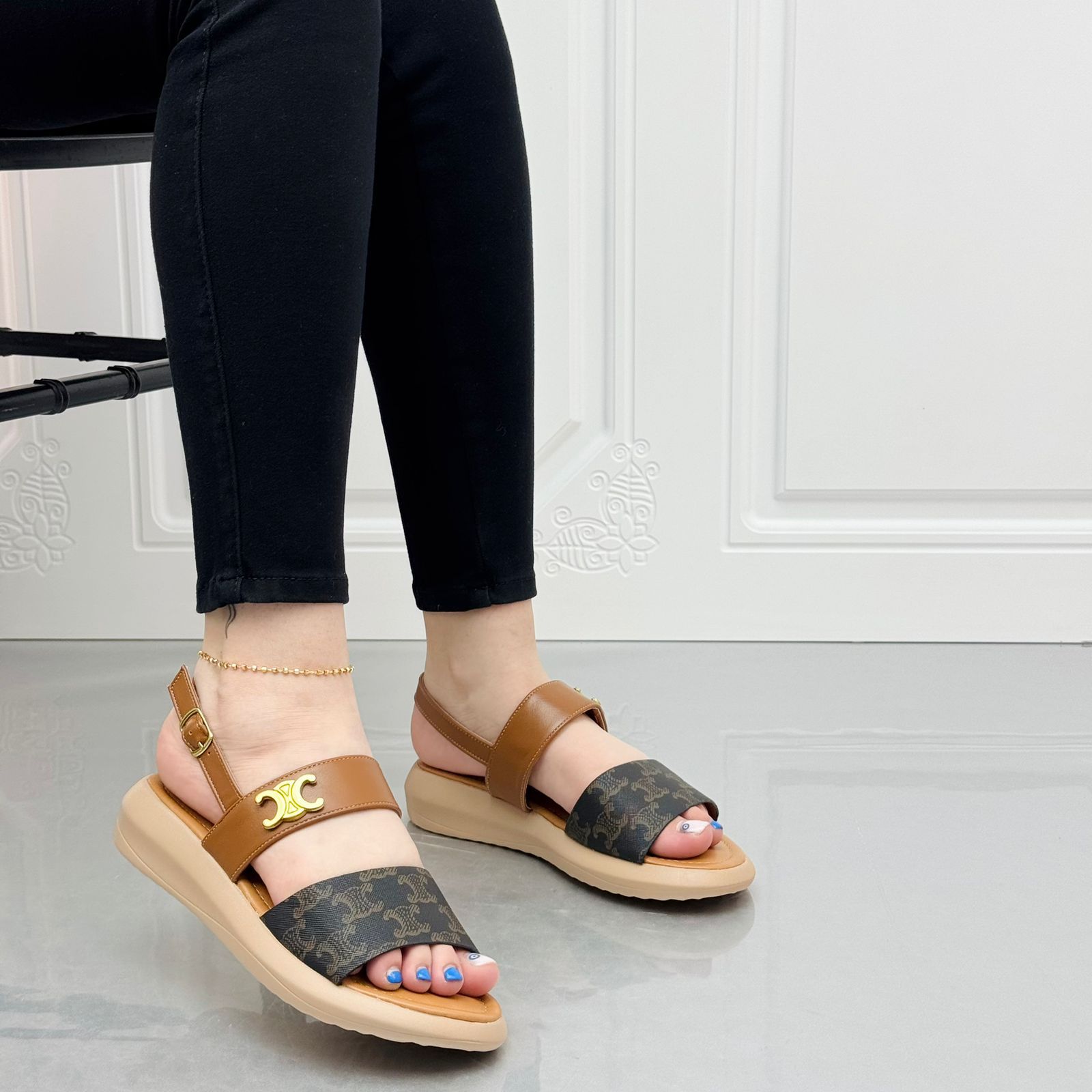 Sandals for Women