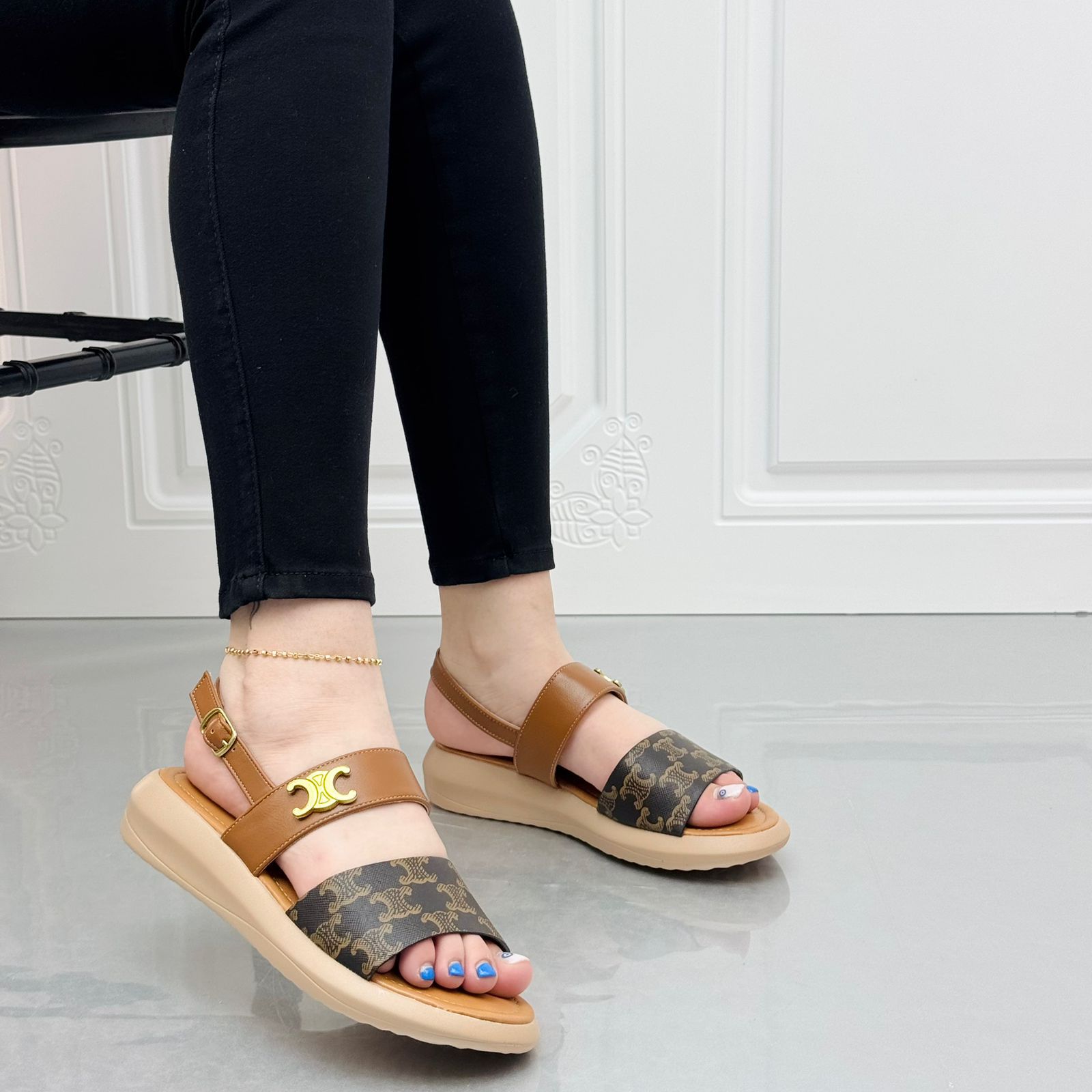 Sandals for Women
