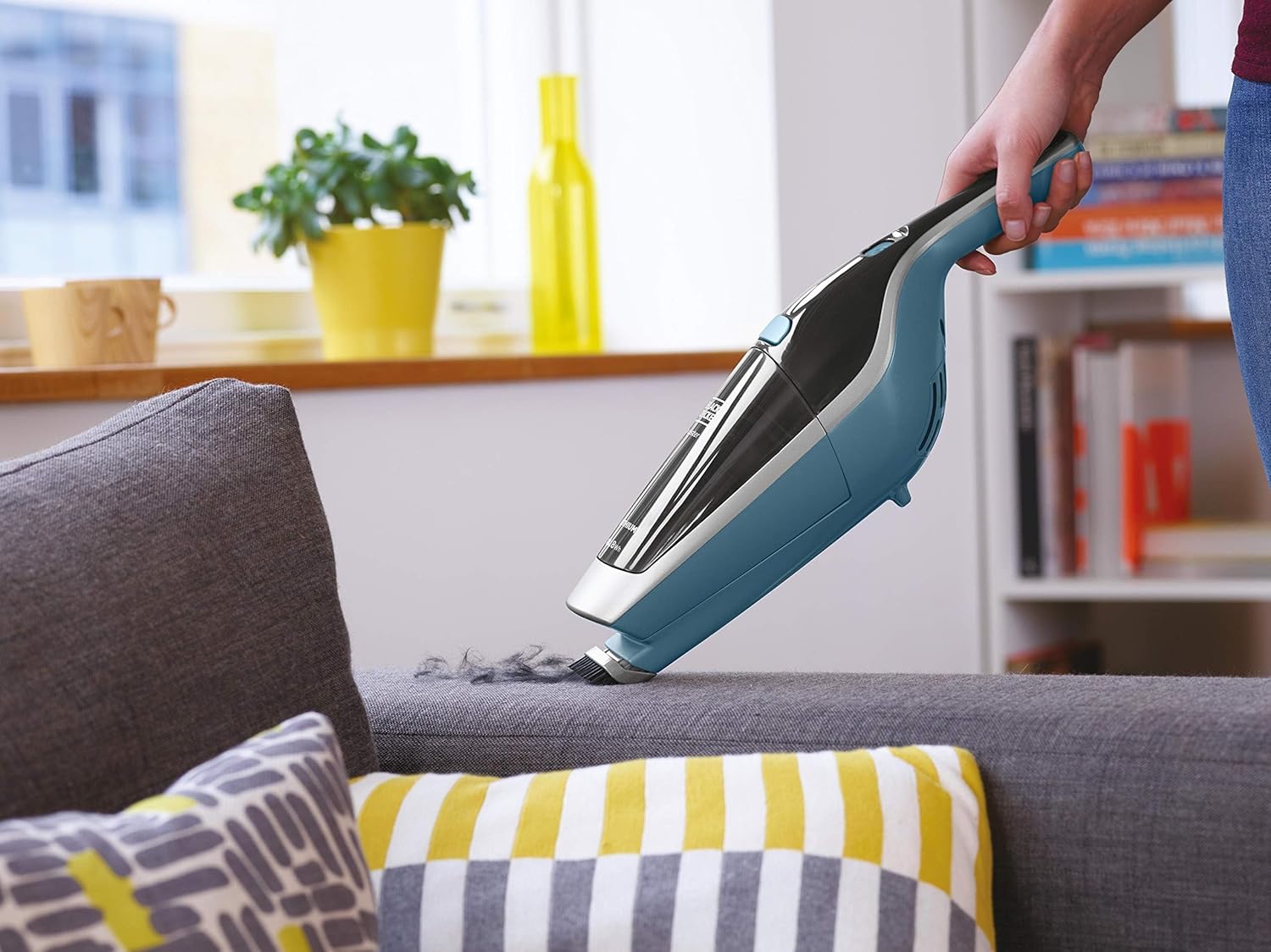 14.4V Li-ion 2-in-1 Cordless Stick Vacuum Cleaner with Intelligent Boost Mode
