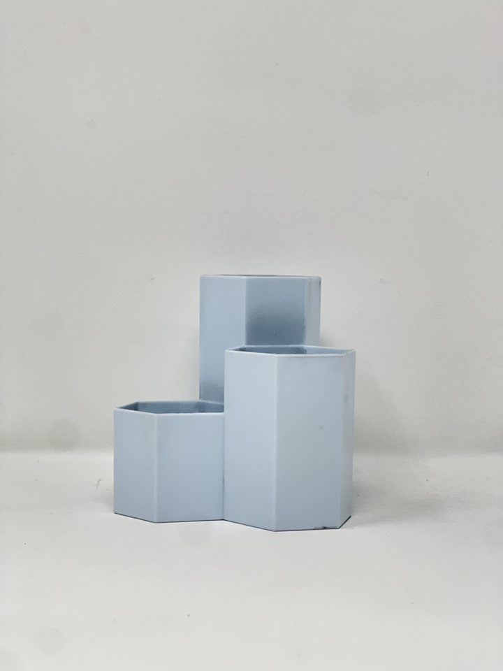 حامل أقلام مكتبي