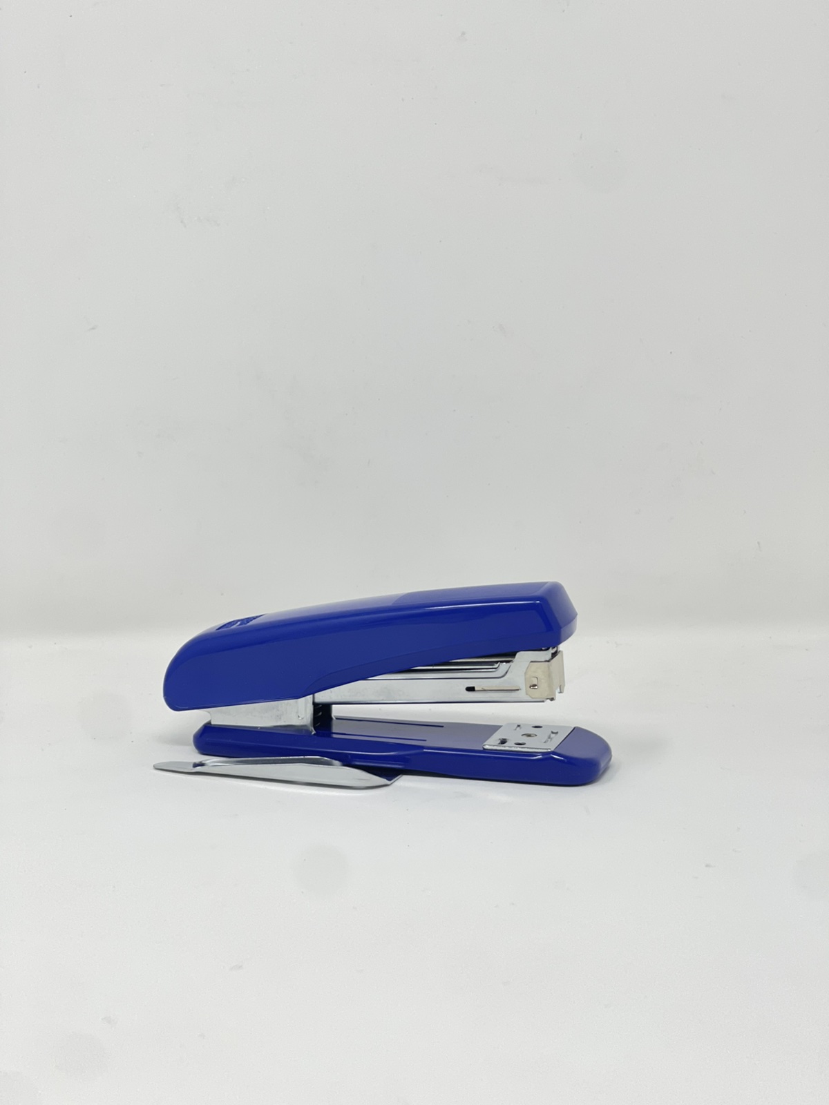 Kangaroo stapler small
