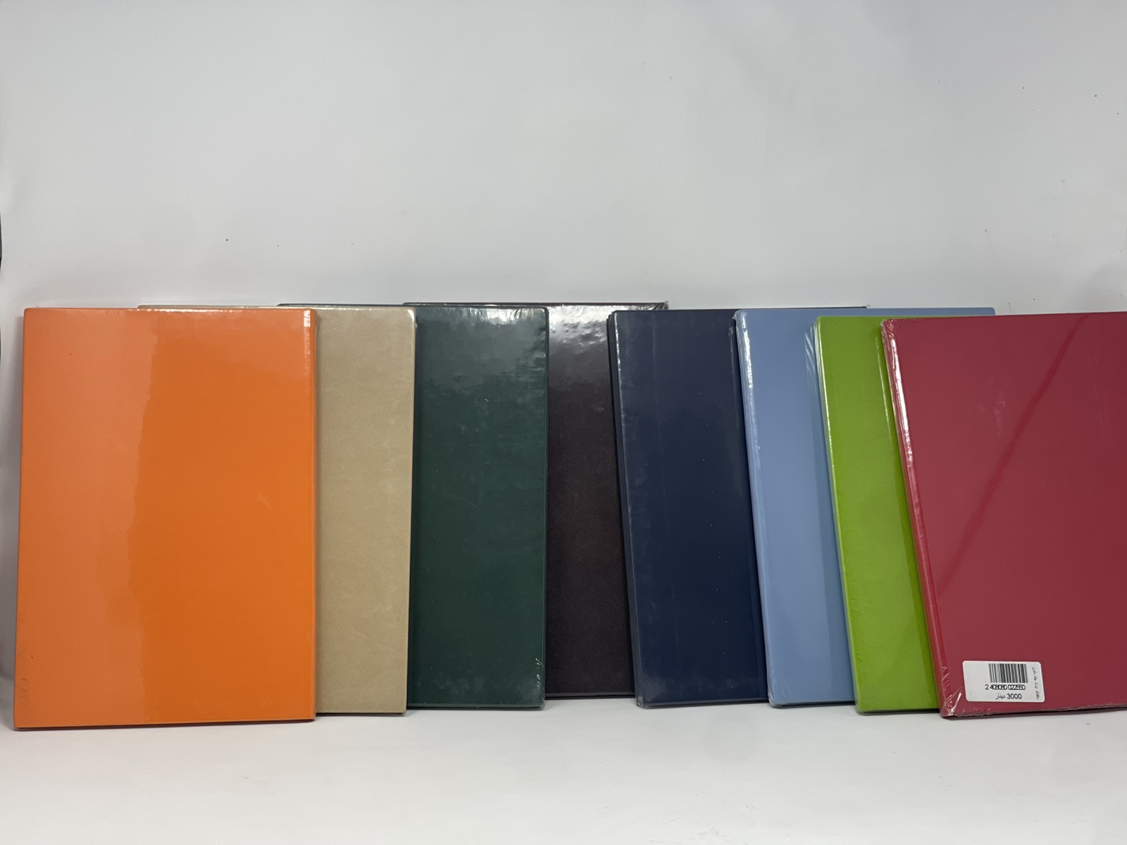 دەفتەری فرەڕەنگی چەرمی ڕۆژانە