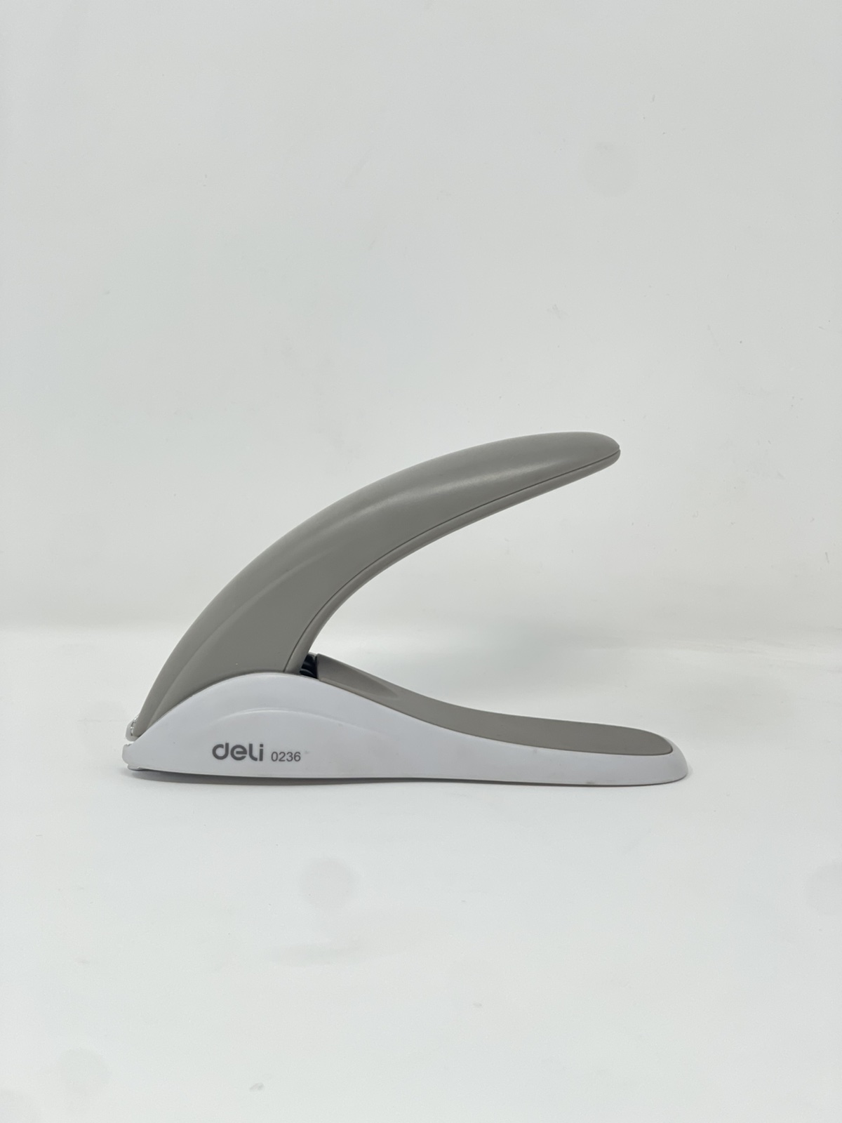 Deli Heavy Duty Staple Remover